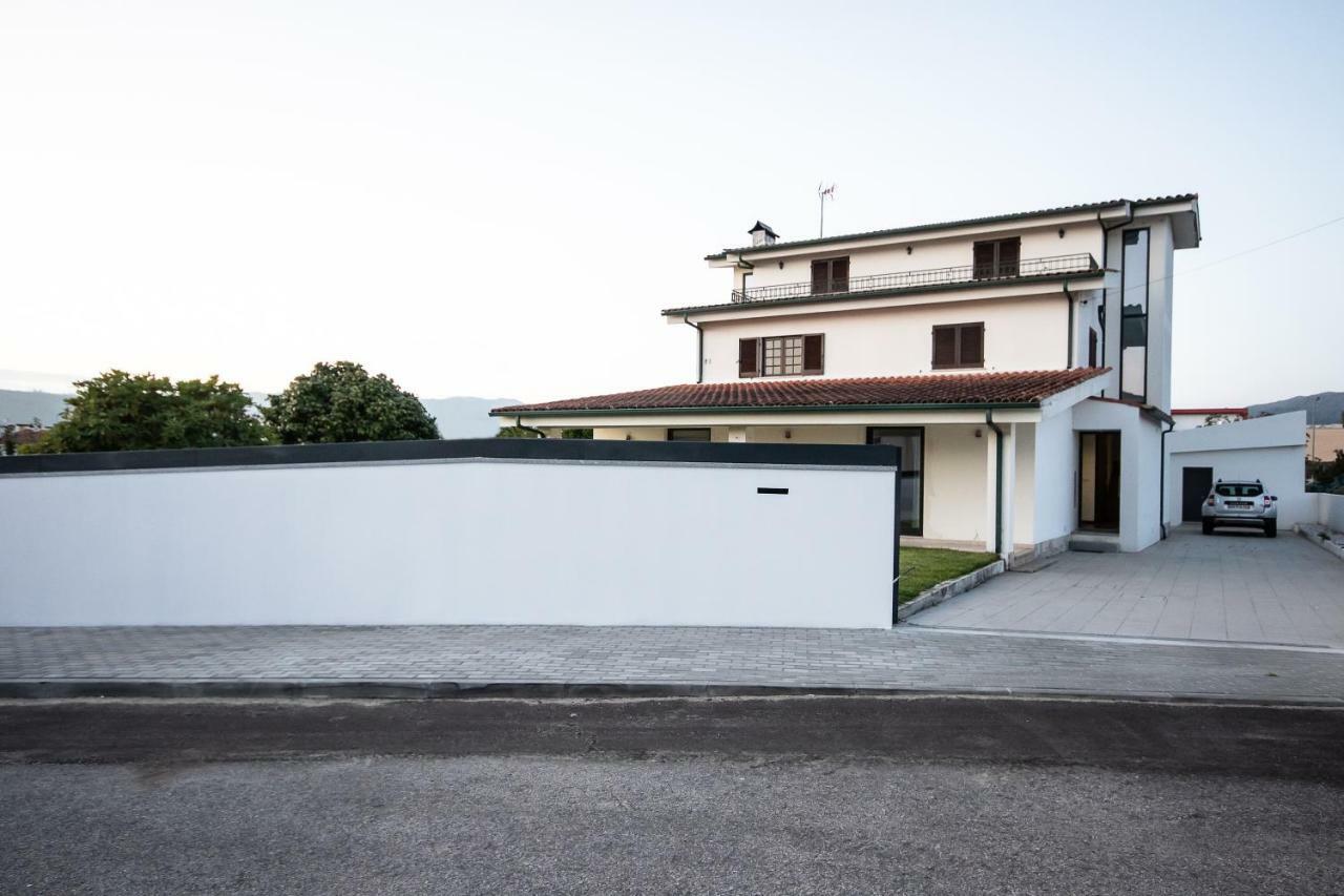 Viana Do Castelo Home Luaran gambar